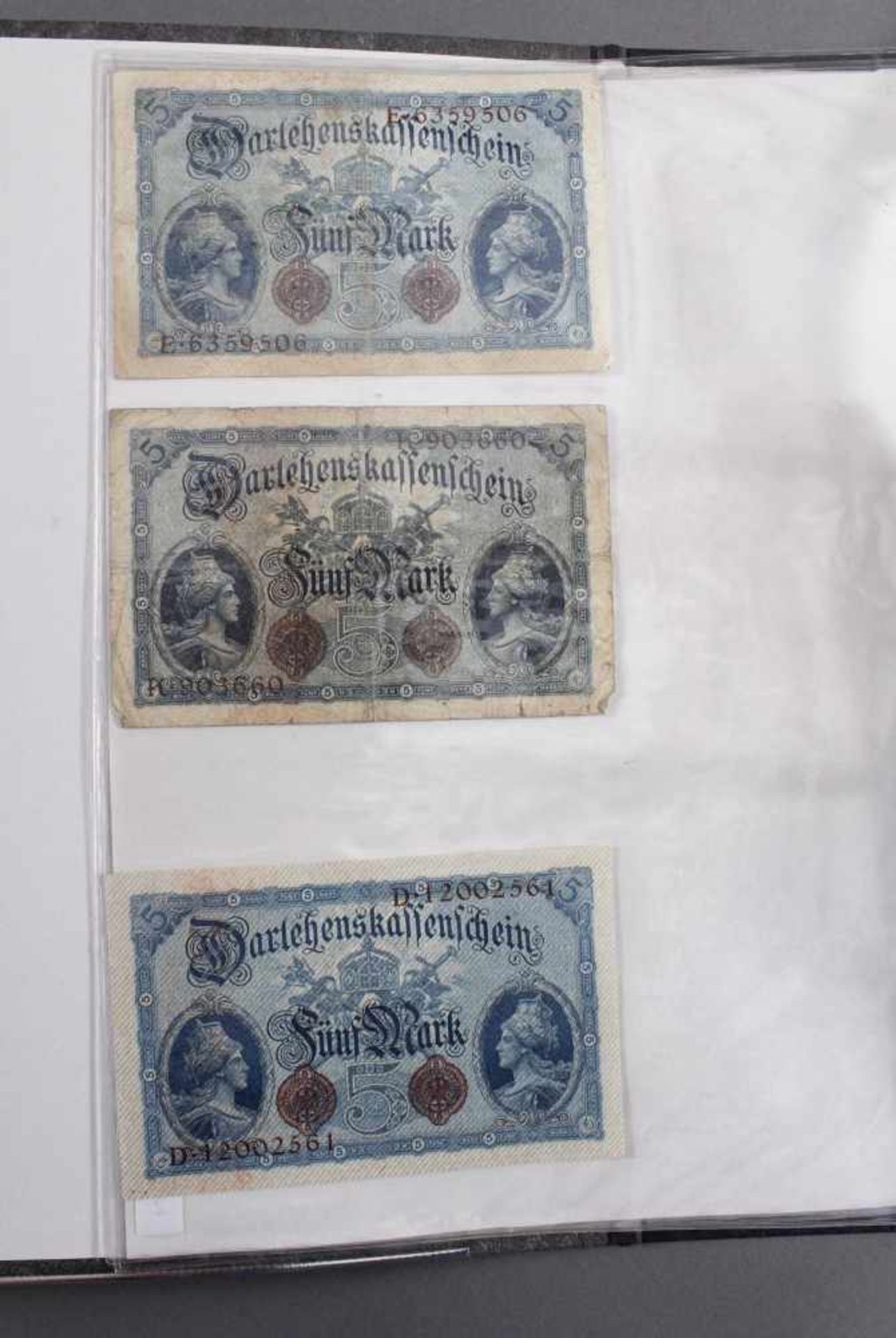 Kleine Sammlung GeldscheineÜber 130 Scheine in unterschiedlicher Erhaltung. Darunter: Deutsches - Image 2 of 21