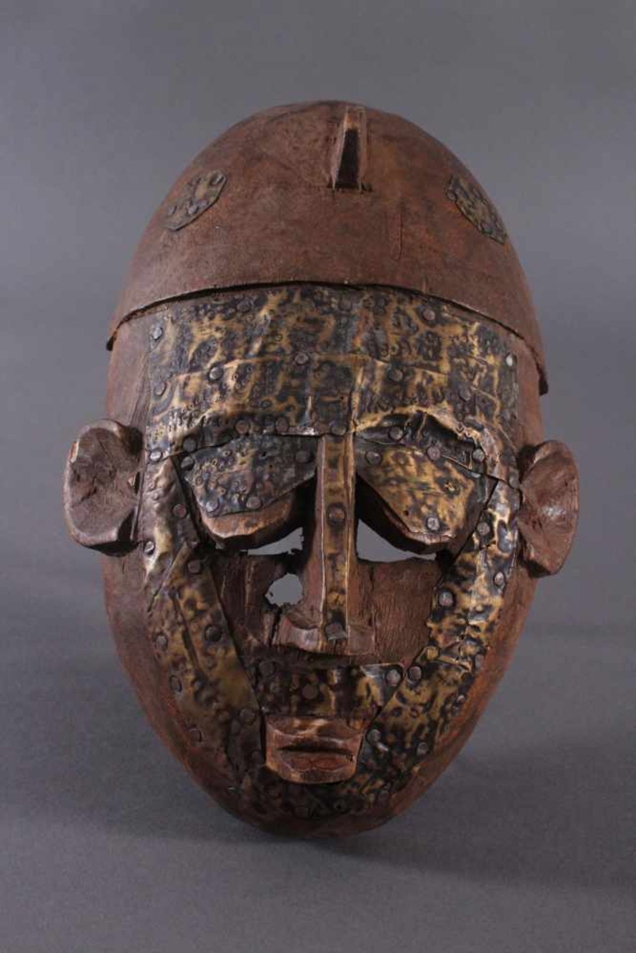 Antike Maske, Marka, Mali 1.Hälfte 19. Jh.Holz geschnitzt, Gesicht stzellenweise mit Messing-Blech