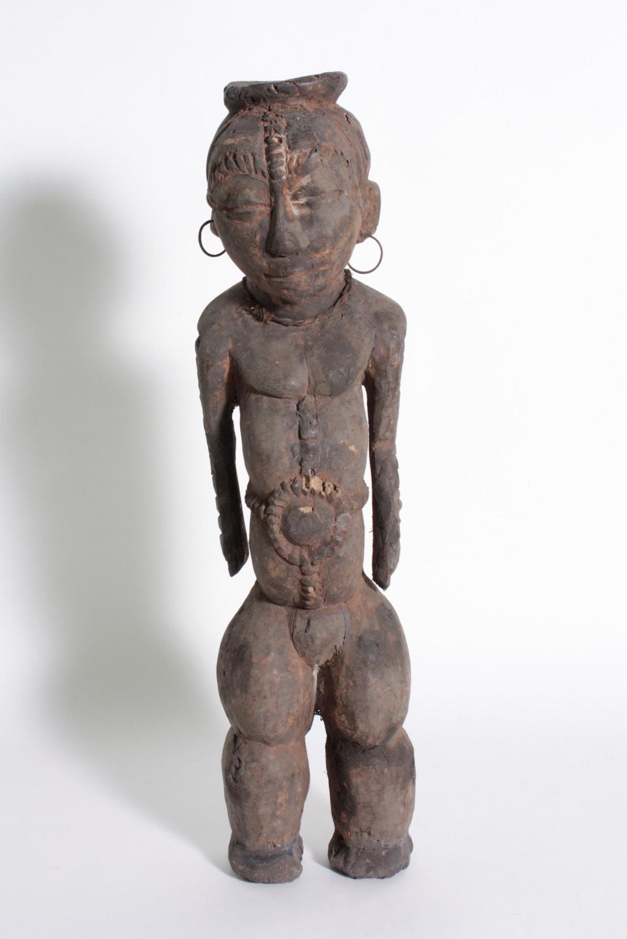 Ältere Ahnen-Figur, Tabwa, D. R. KongoHolz geschnitzt, plastische, stehende, weibliche