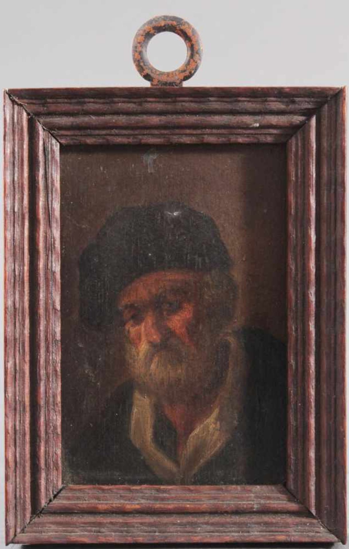 Bildnis eines bärtigen älteren Herren mit Hut. 19. JahrhundertÖl auf Holz, unsigniert,  ca. 9,5 x