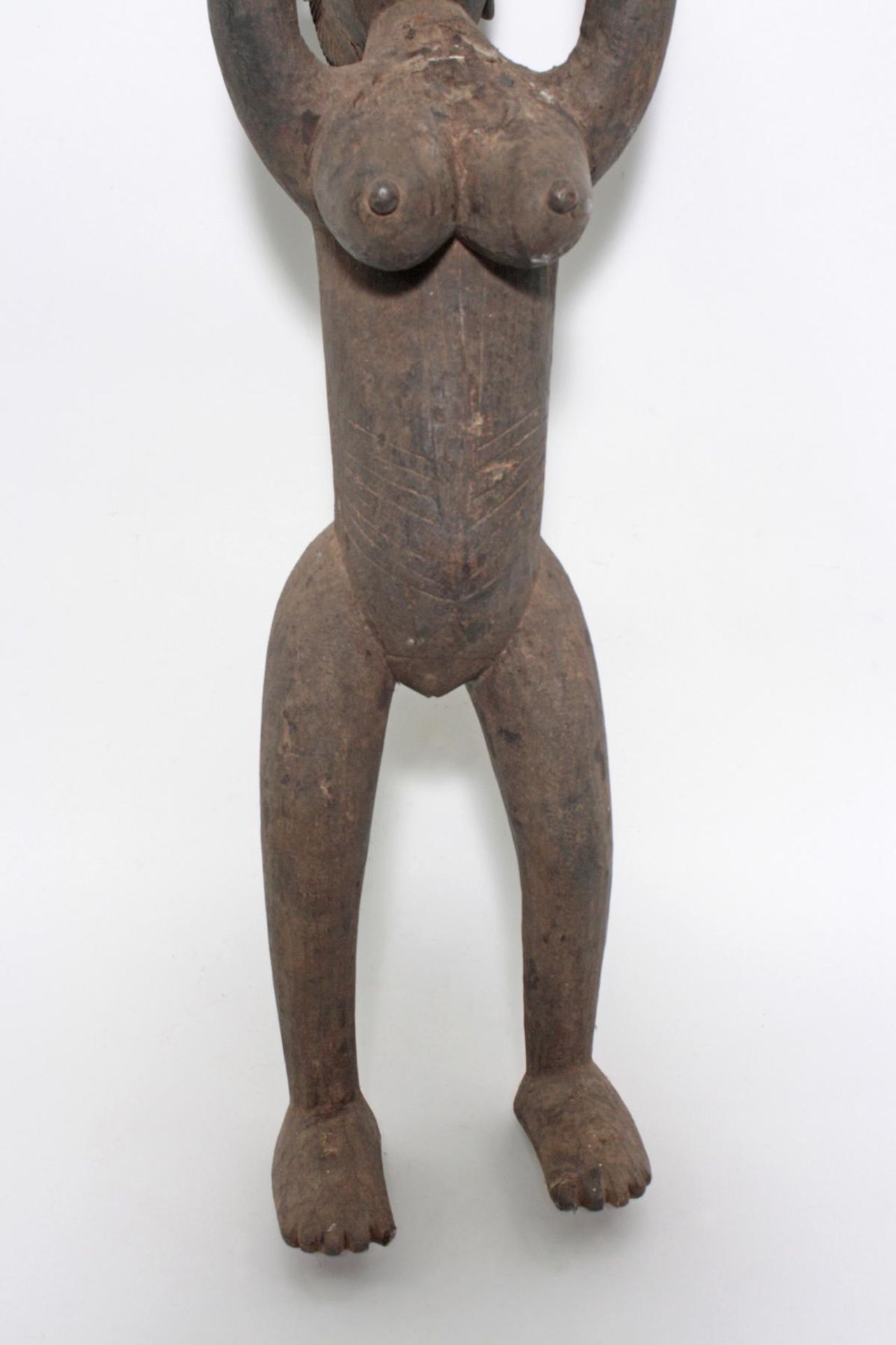 Ältere Weibliche Figur der Mossi, Burkina FasoHolz geschnitzt. Diese schlanke weibliche Statue - Bild 3 aus 16