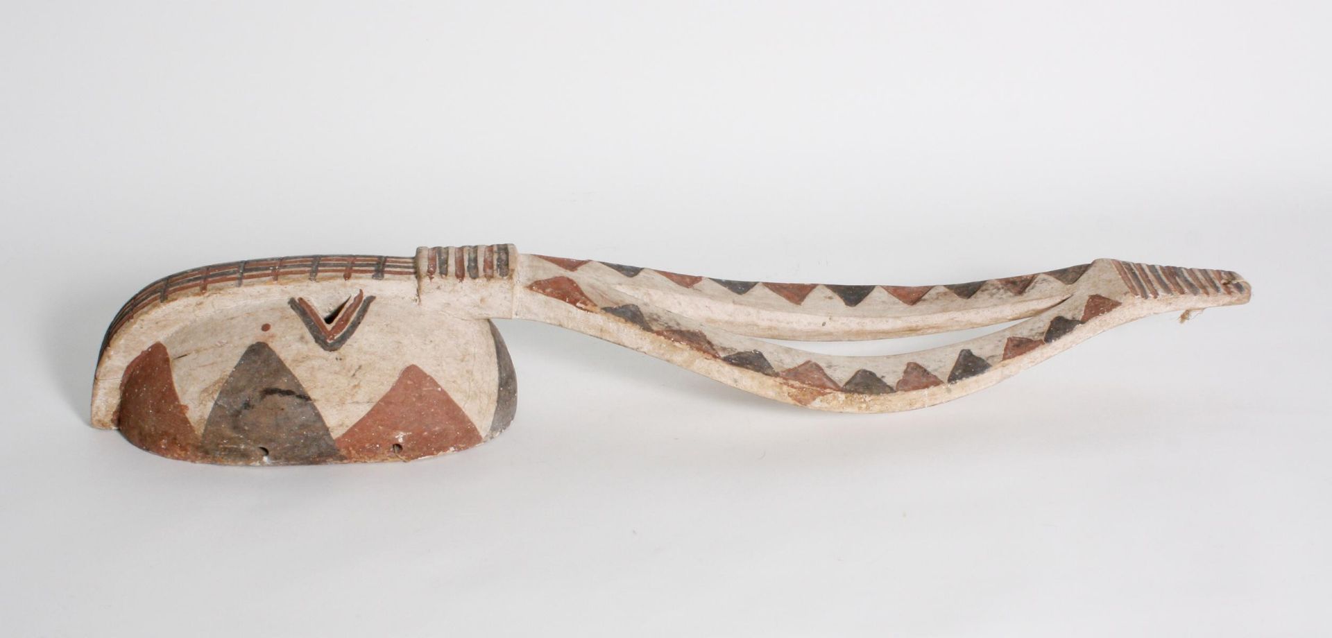 Antilopenmaske, Mossi, Burkina Faso, 2. Hälfte 20. Jh.Aus einem Stück Holz geschnitzte - Bild 4 aus 4