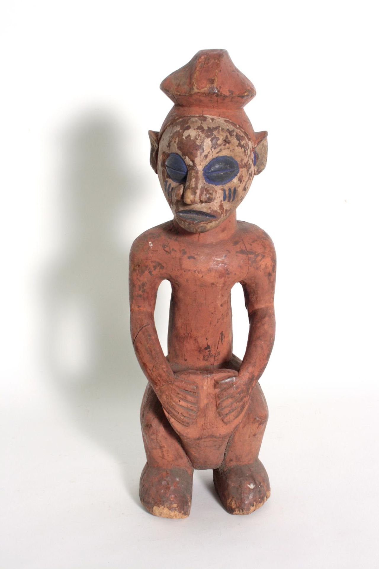 Trommler Figur, Ewe, Togo, Ghana, 1. Hälfte 20. Jh.Holz geschnitzt, Krusten Patina. Darstellung