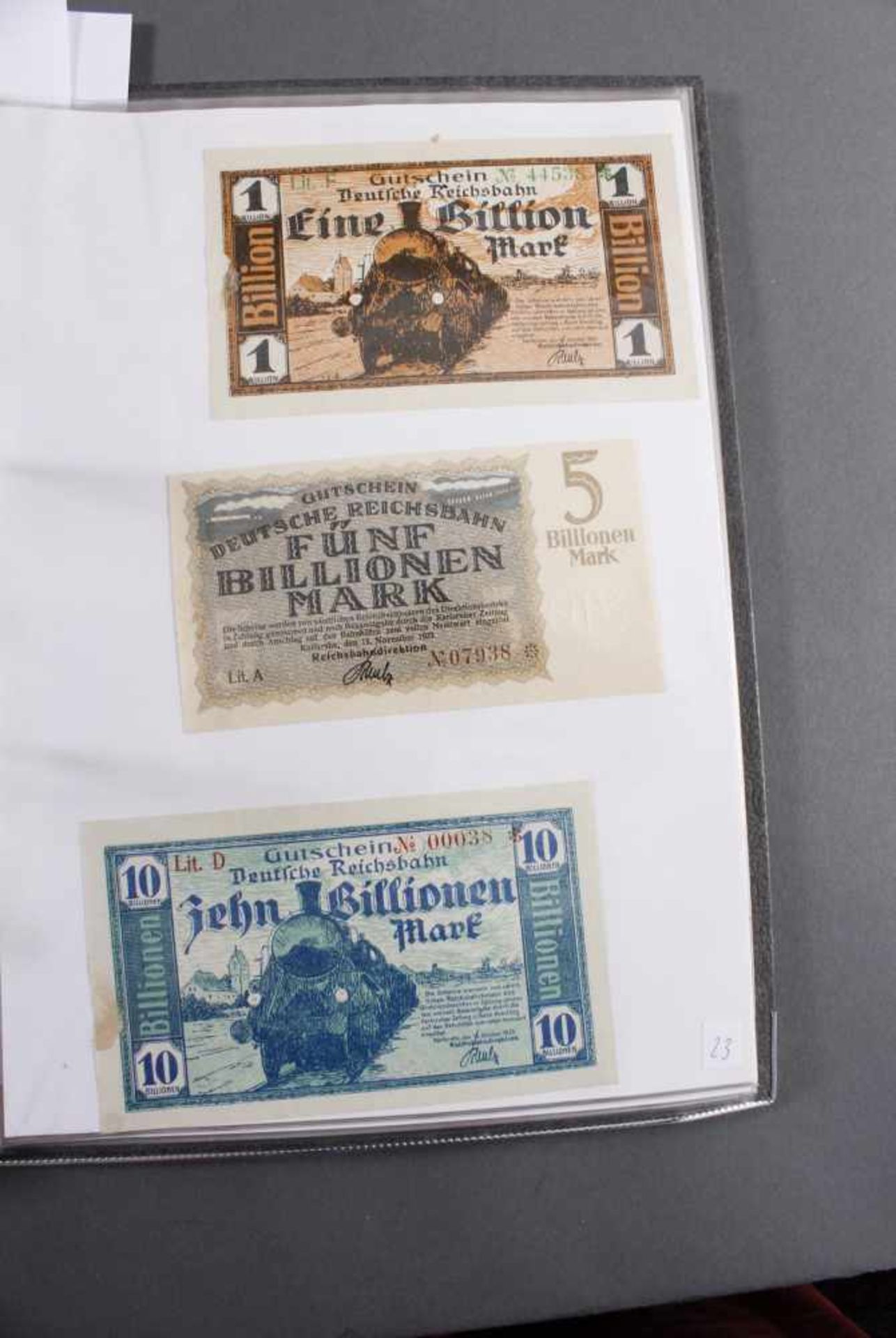 Sammlung Reichsbahn NotgeldscheineWeit über 70 Notgeldscheine, nach Reichspostdirektionen sortiert. - Image 4 of 7