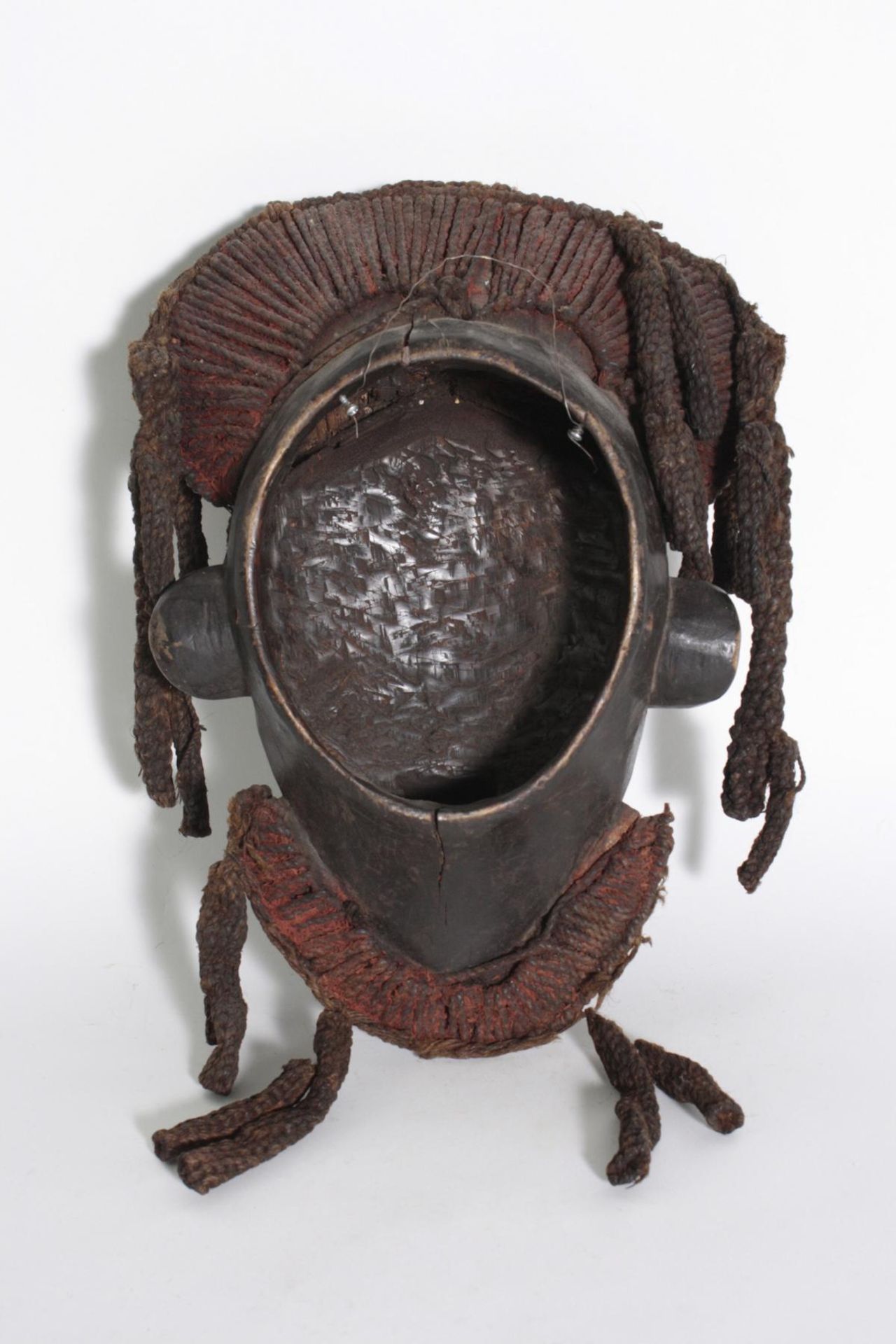 Große Bamileke-Maske, Kamerun, Grassland, 1. Hälfte 20. Jh.Holz, geschnitzt, freundlicher - Bild 2 aus 4