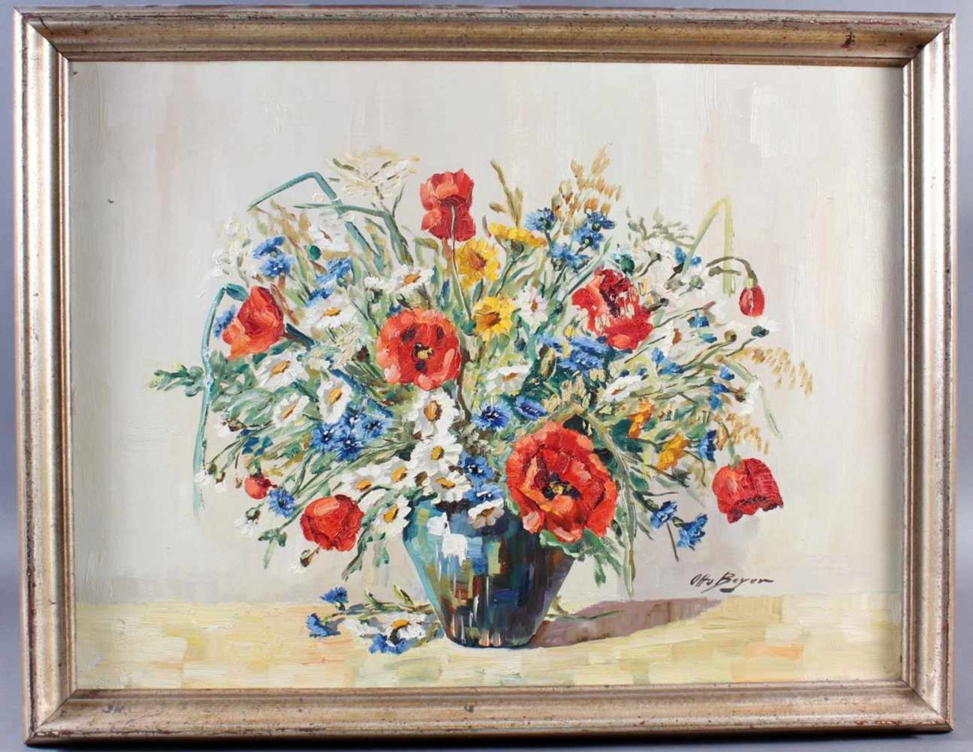 Otto Beyer 1885 - 1962, BlumenstillebenSommerstrauß mit Klatschmohn in bunter Vase, Öl auf Leinwand,