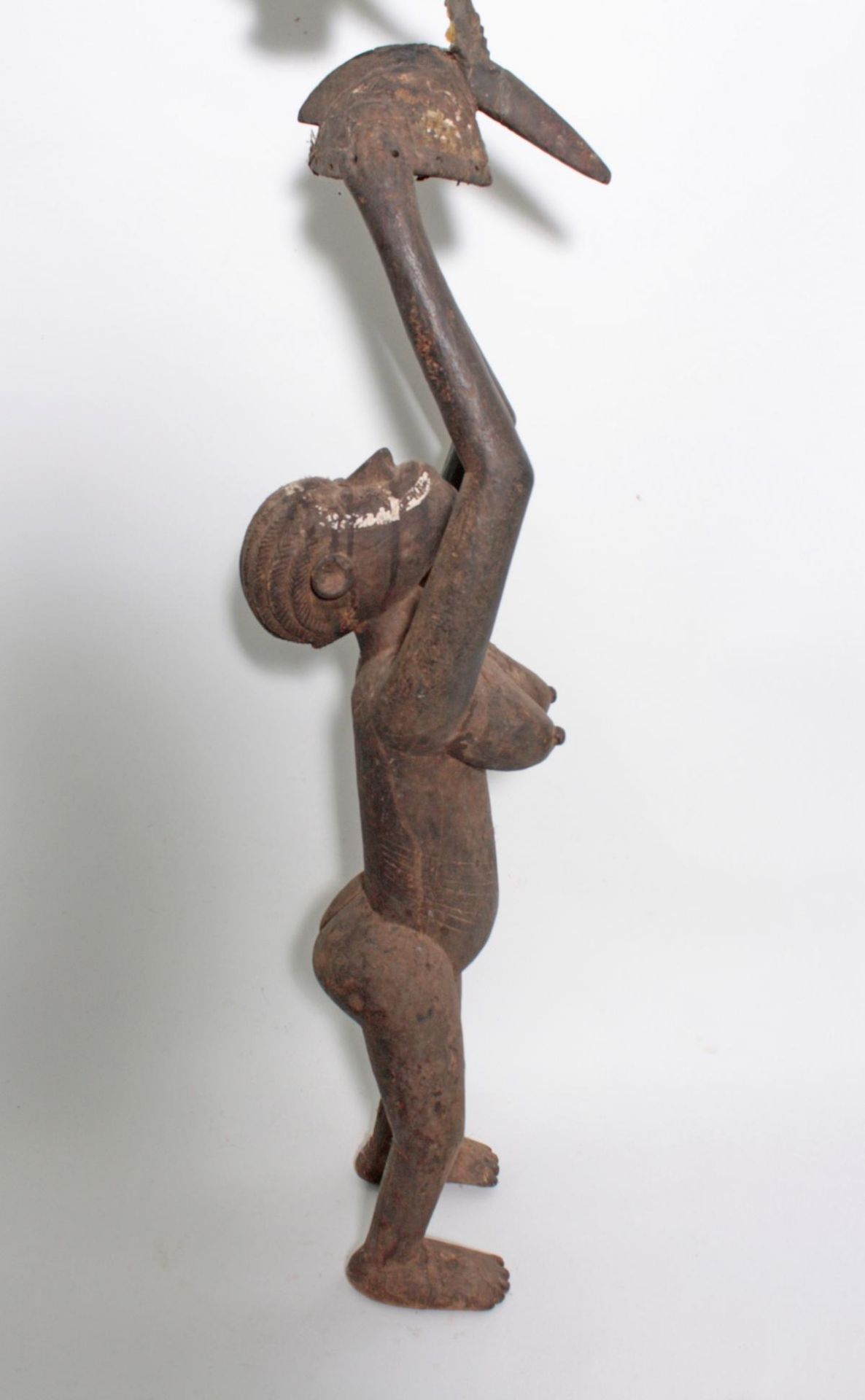 Ältere Weibliche Figur der Mossi, Burkina FasoHolz geschnitzt. Diese schlanke weibliche Statue - Bild 7 aus 16