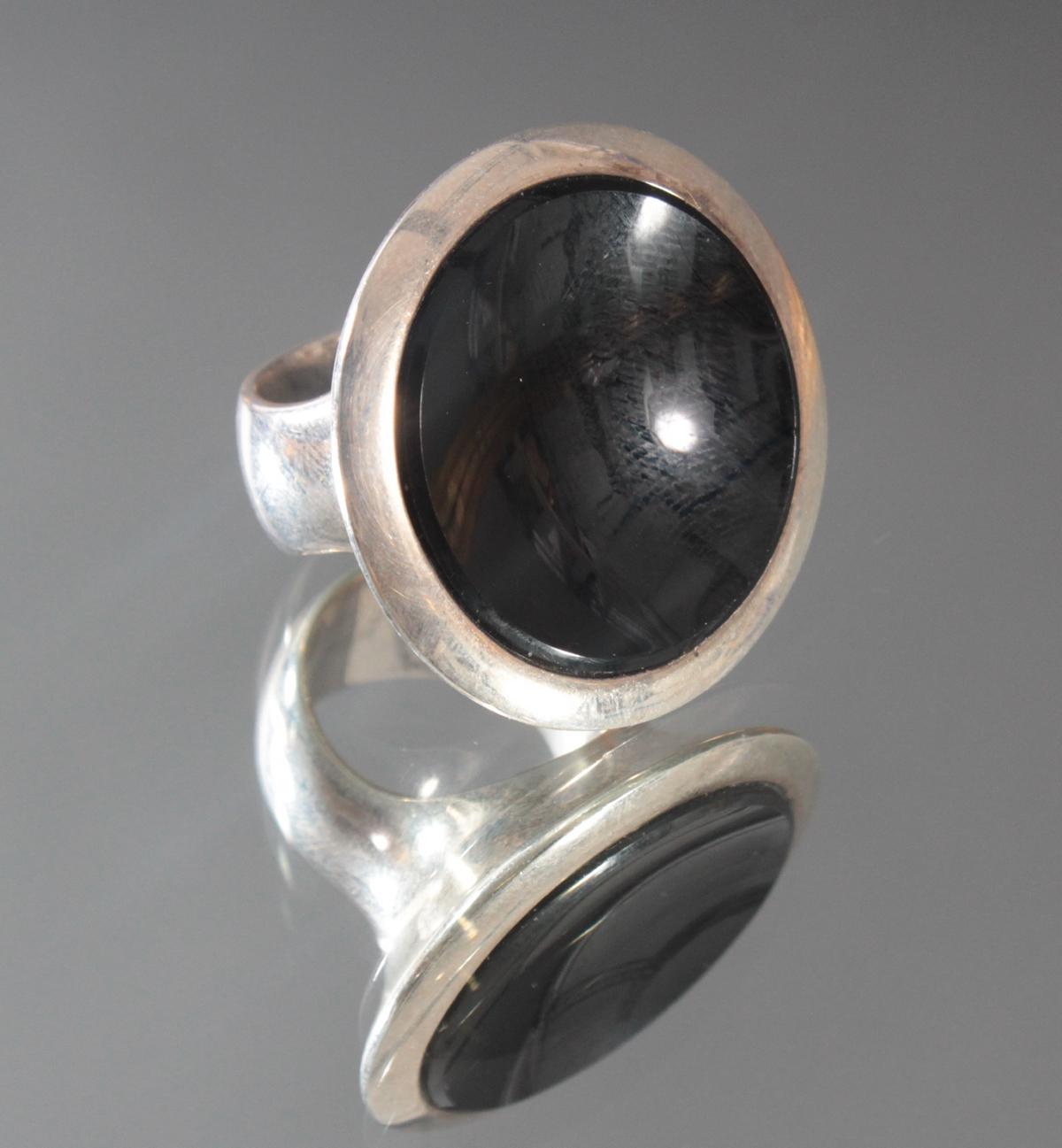 Sterlingsilber-Ring mit Onyx - Image 2 of 5