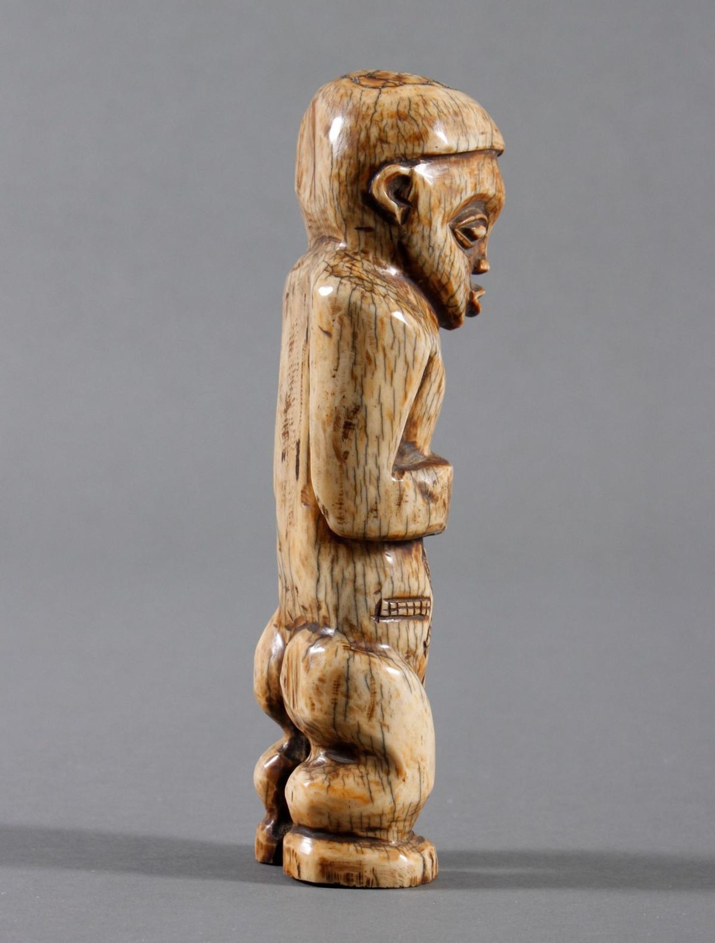 Bein Ahnenfigur, Luba / Kongo - Image 4 of 12