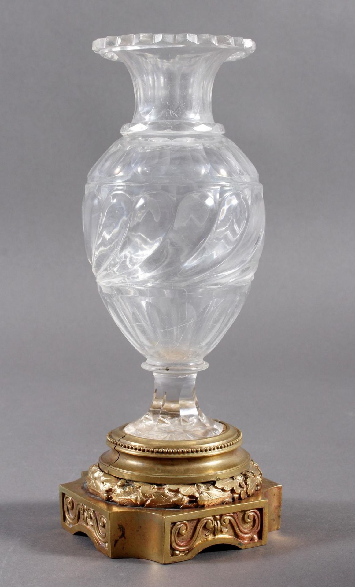 Glasziervase, Frankreich um 1830