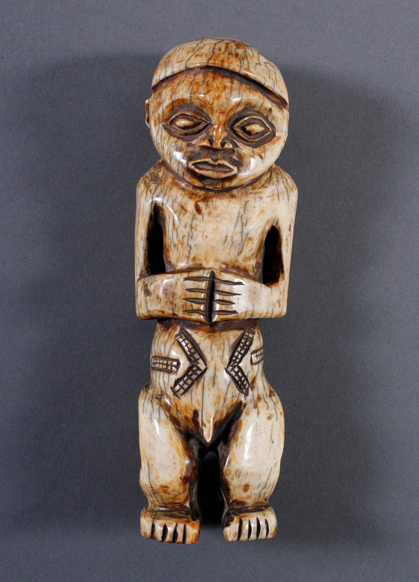 Bein Ahnenfigur, Luba / Kongo - Image 8 of 12