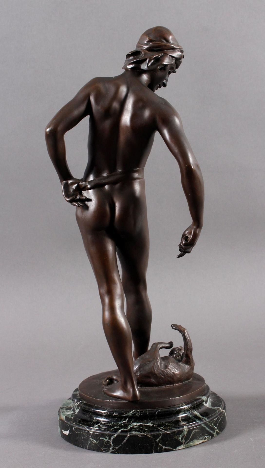 Jugendstil-Bronze, Jüngling mit Katze, Frankreich um 1900 - Image 3 of 7