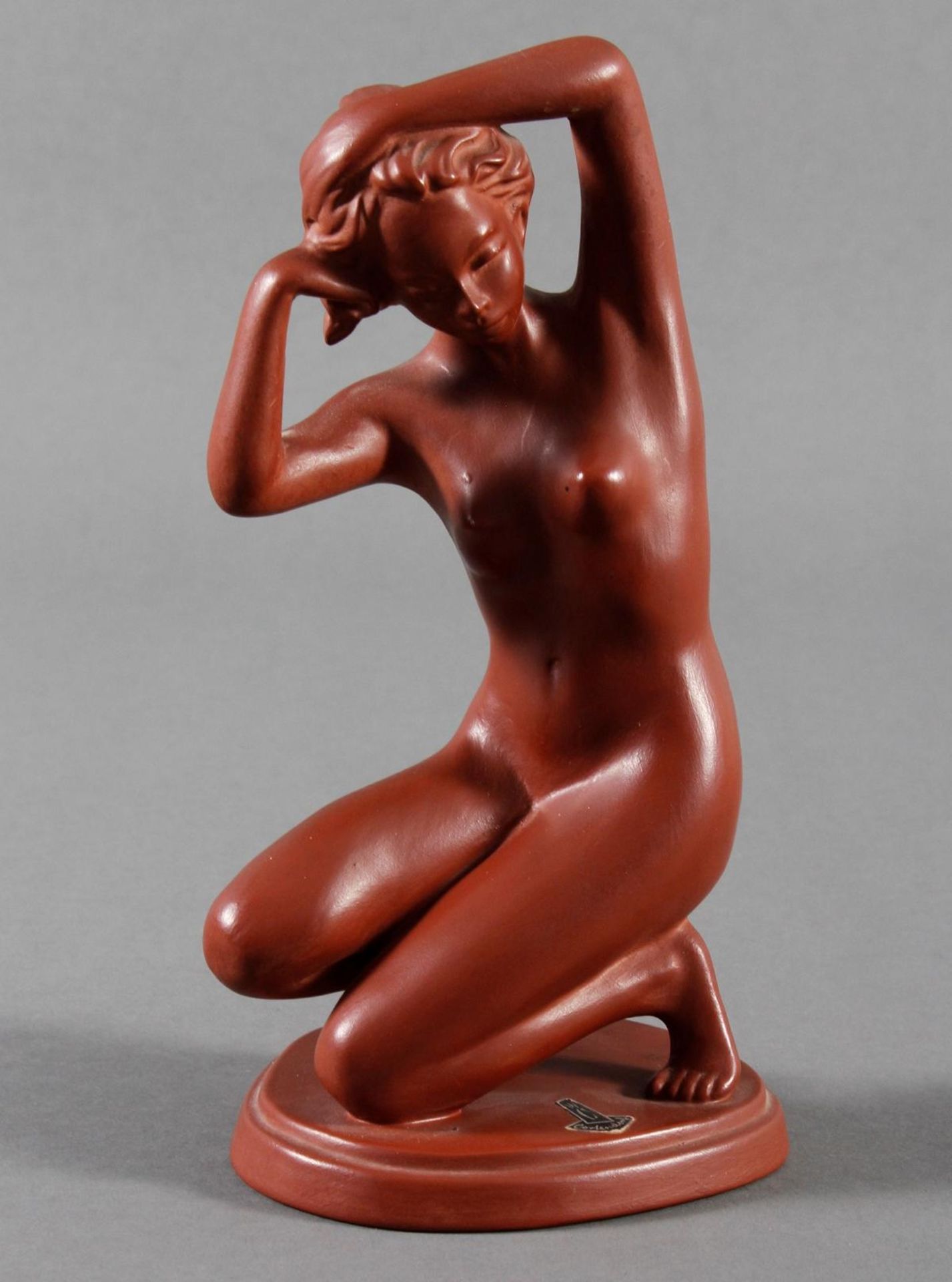 Cortendorf Keramikfigur, Kniender weiblicher Akt - Bild 2 aus 12