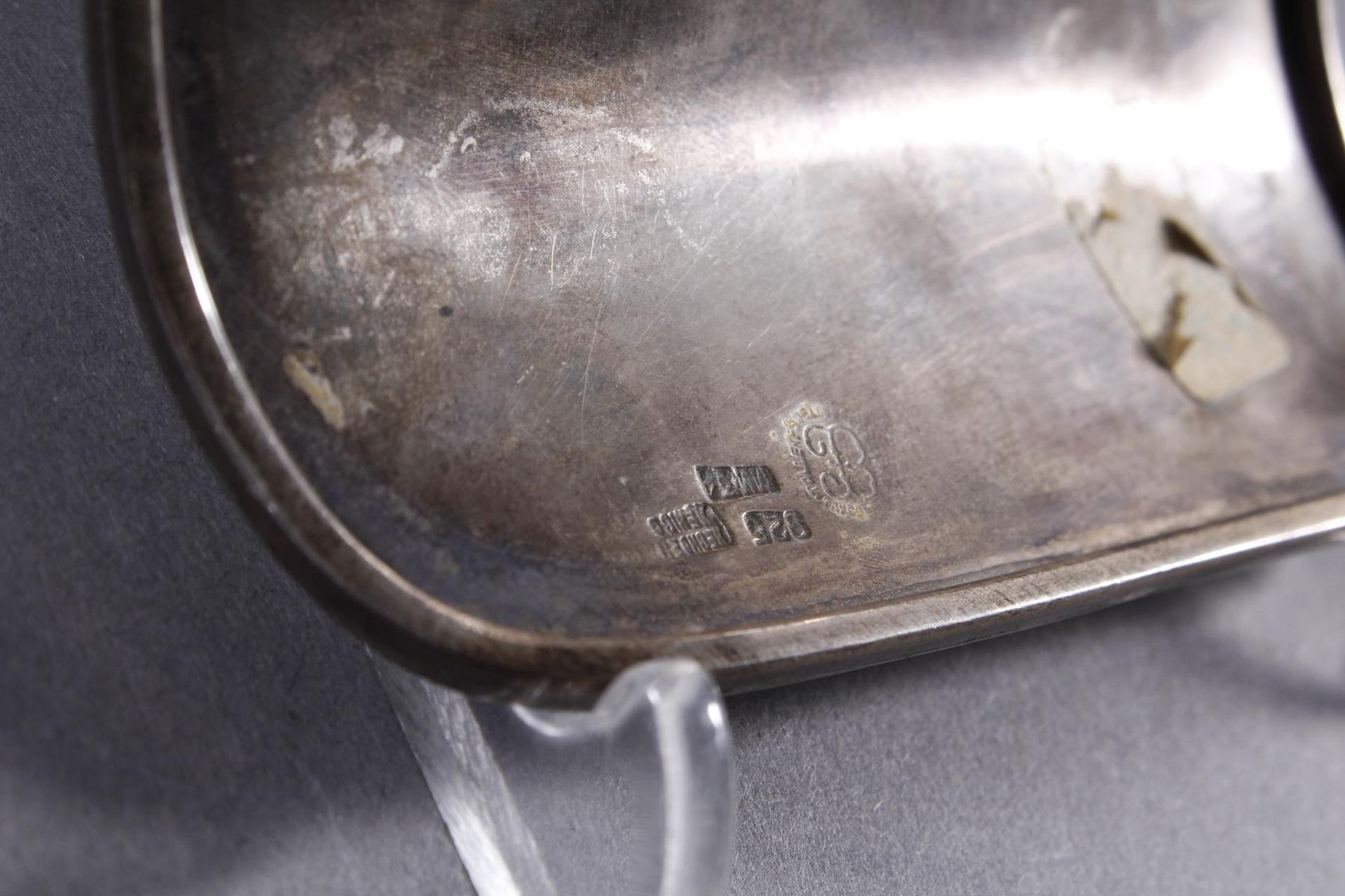 Silberner Armreif mit Zirkonia im Diamantschliff - Bild 15 aus 15