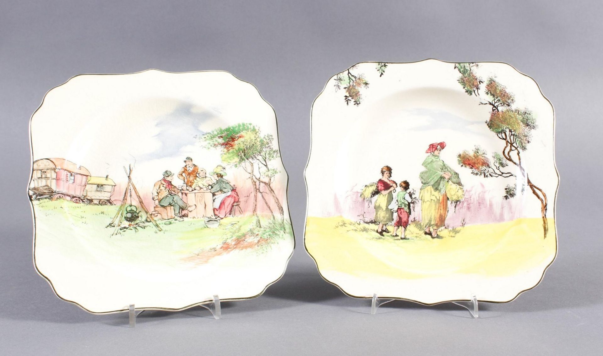 2 Keramikteller Royal Doulton England um 1900 / 1920