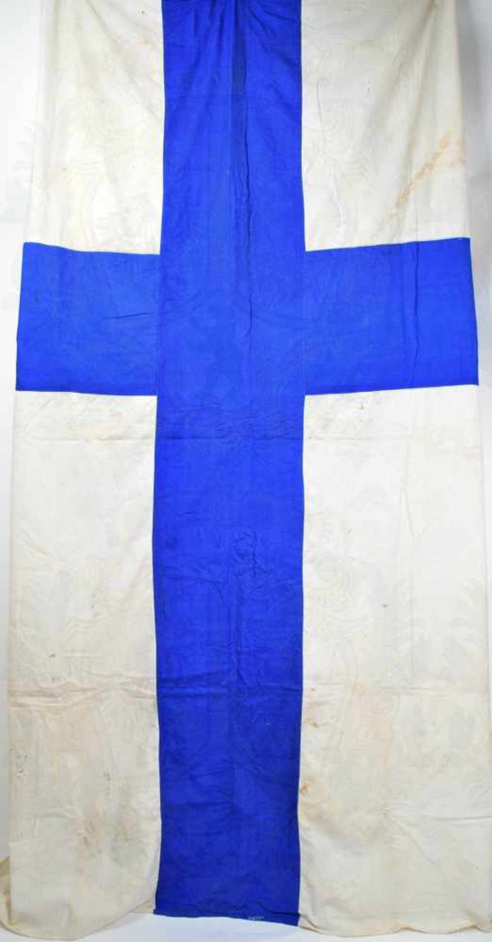 STAATSFAHNE FINNLAND, weißes Tuch, aufgenähtes blaues Kreuz aus 2 Bahnen, Liek m. 2