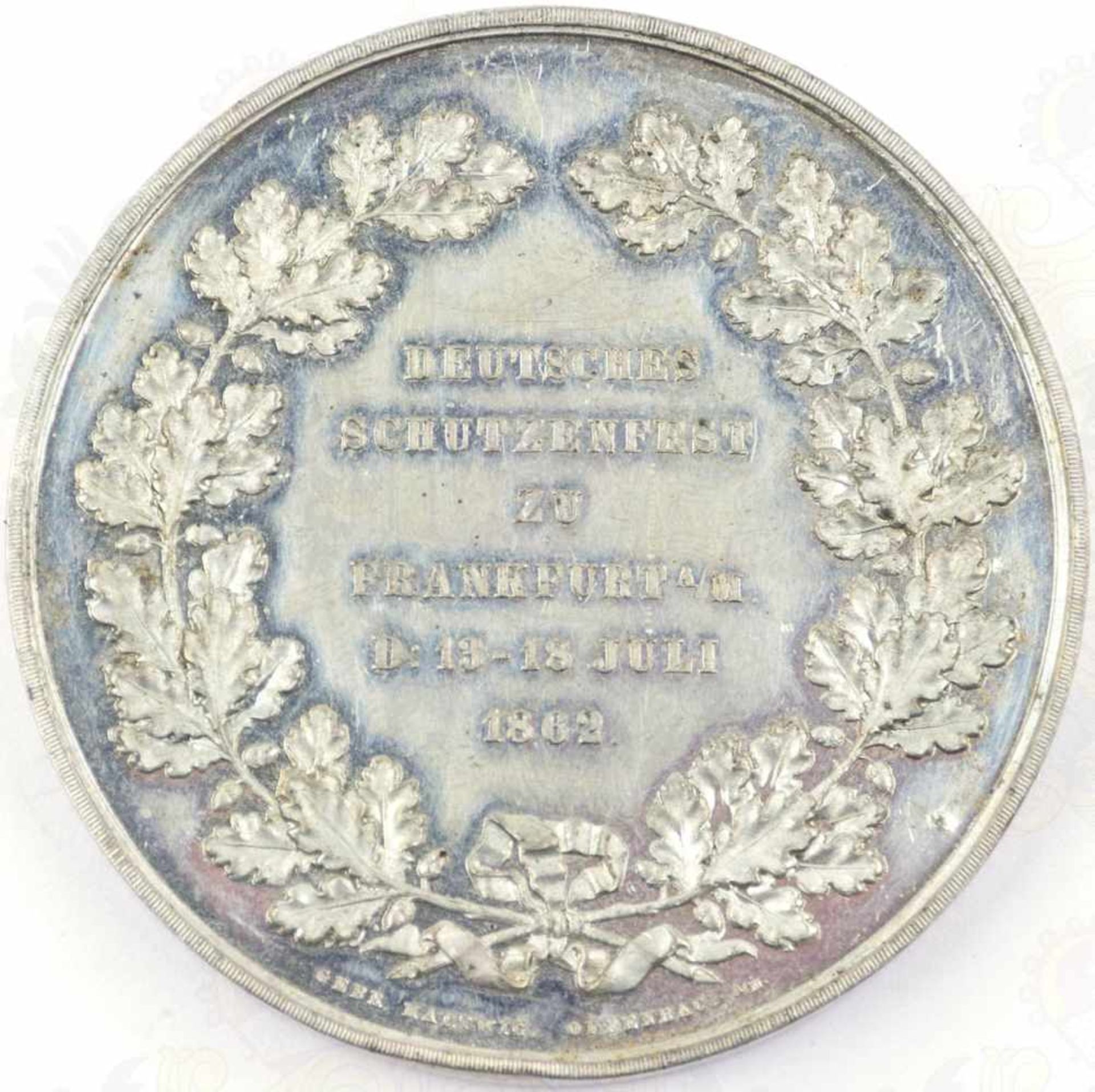 MEDAILLE DEUTSCHES SCHÜTZENFEST FRANKFURT/M. 1862, Zinn, Herst. „Gebr. Hartwig Offenbach A/M“, Ø - Bild 2 aus 2