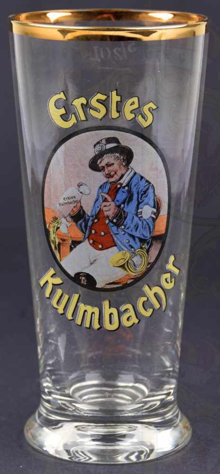 BIERGLAS ERSTES KULMBACHER, 1/4 L., m. Golddekor u. farb. Abb. eines Postillons mit Humpen, H. 15cm