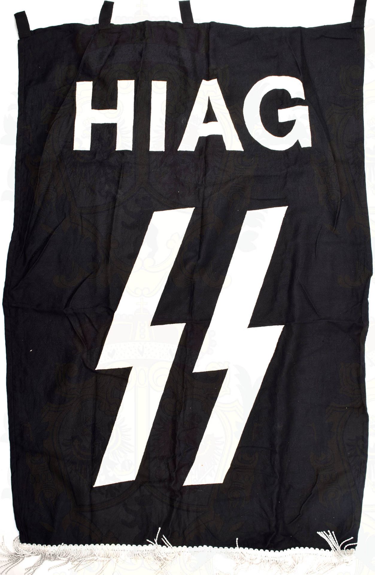 WANDBEHANG HIAG, (Hilfsgemeinschaft d. Angehörigen d. ehemal. Waffen-SS), schwarzes Tuch,