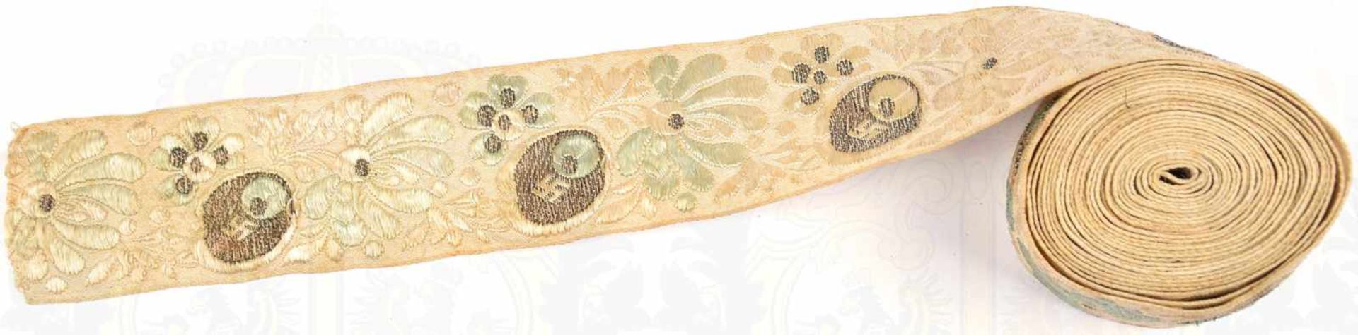 ROLLE BORTE, farb. gewebt u. gestickt m. HK u. floralen Motiven, L. 295cm, Br. 37mm, um 1933
