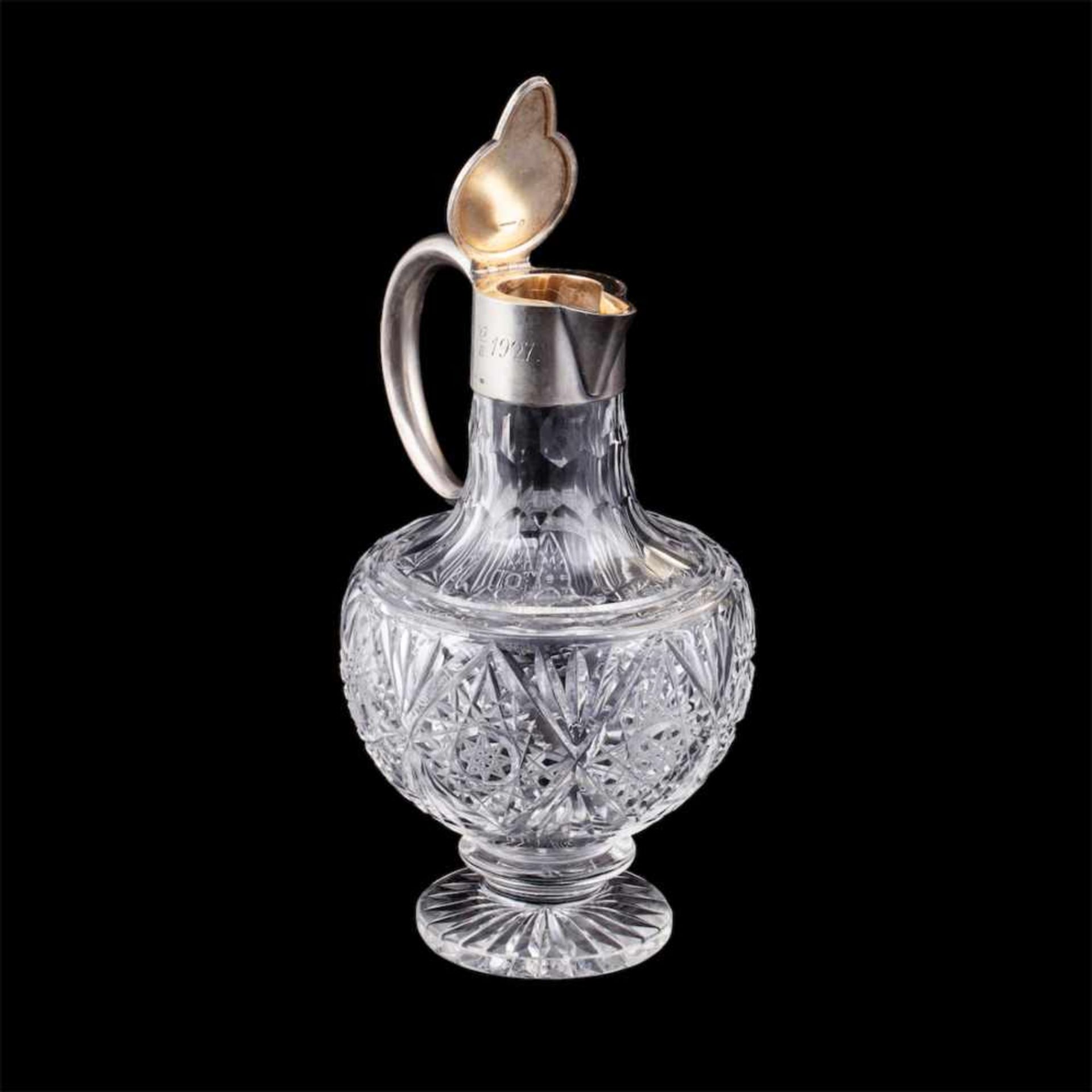 A small Russian silver-gilt and cut-glass carafe - Bild 2 aus 7