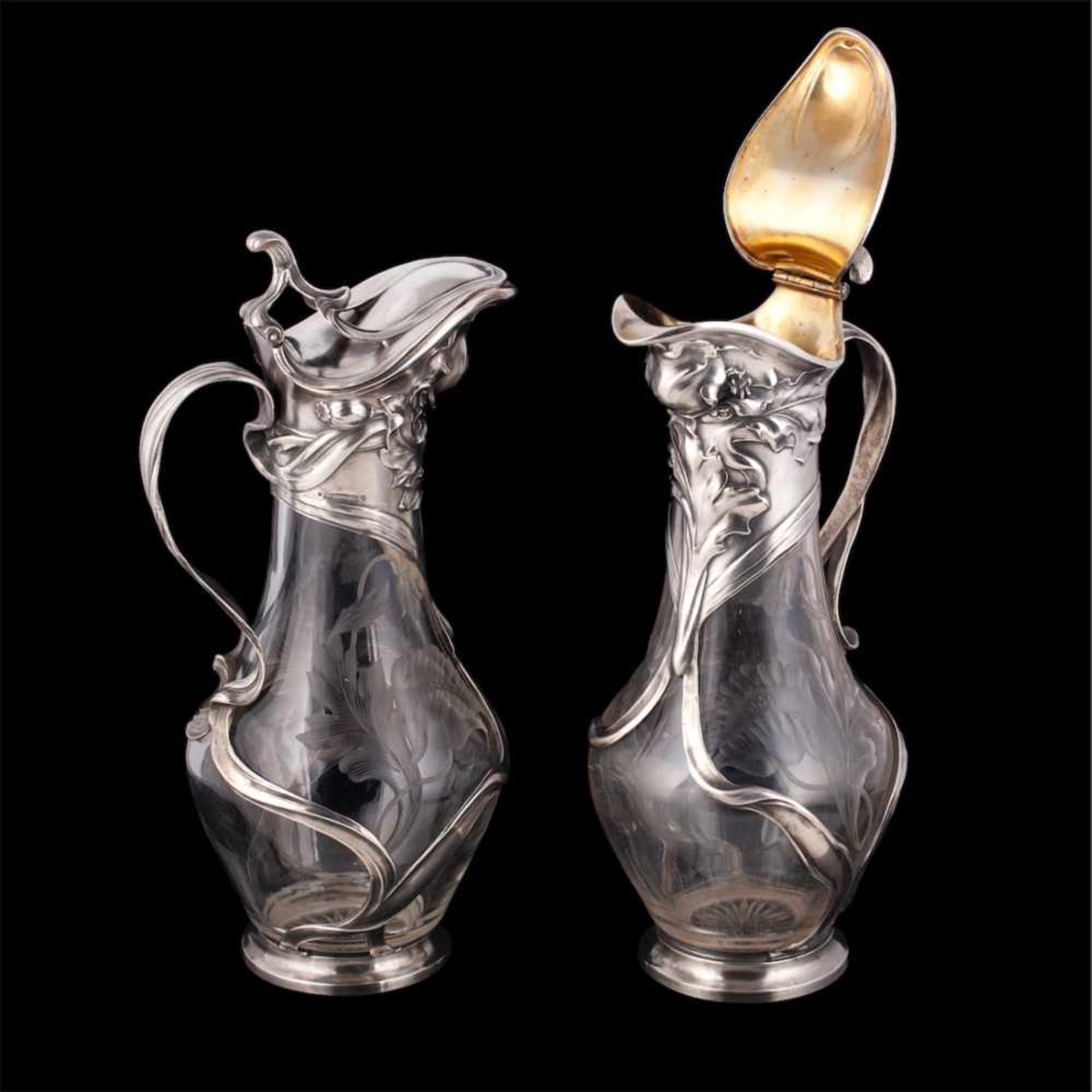 A pair of elegant Russian Art Nouveau decanters - Bild 2 aus 9