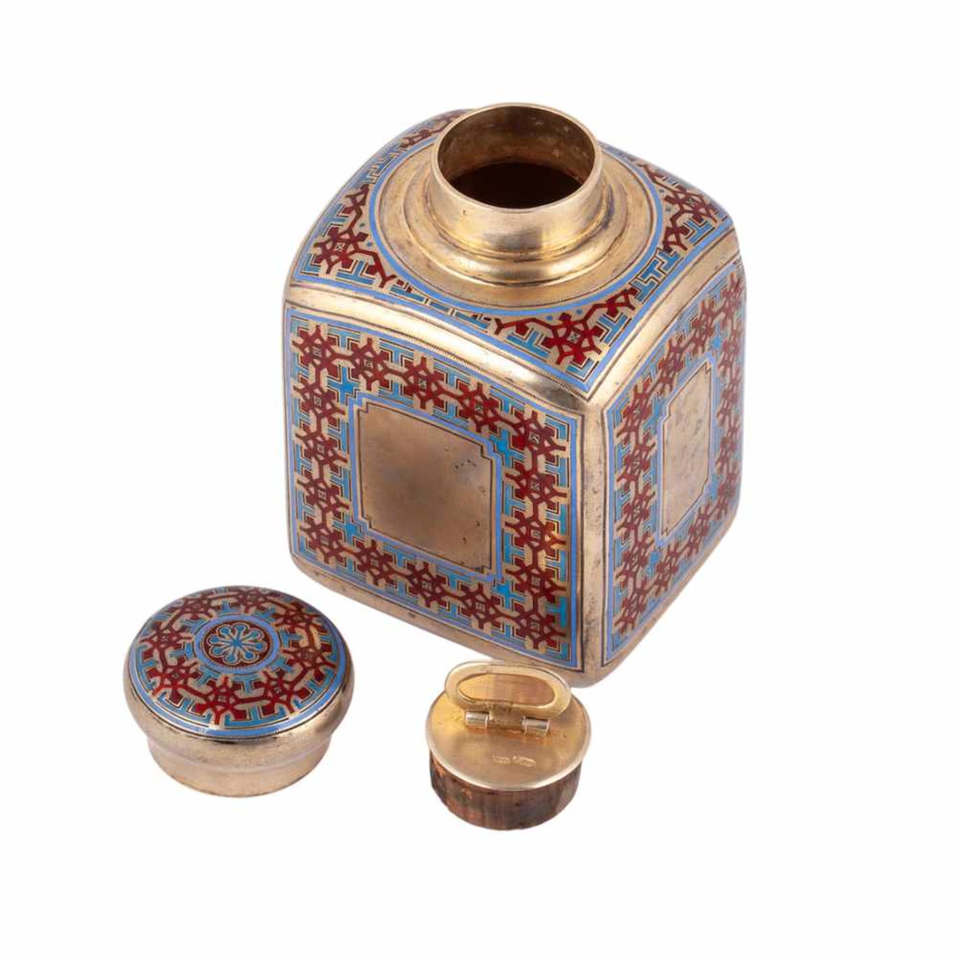 A Silver-gilt tea caddy in Russian style - Bild 3 aus 8