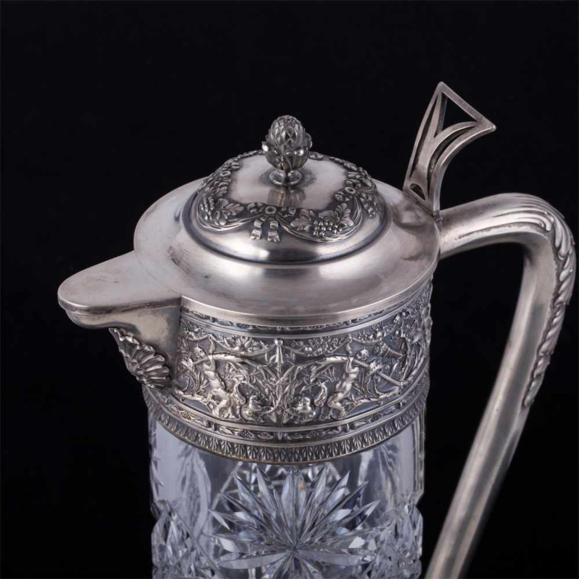 A Russian decanter in Renaissance style - Bild 5 aus 8