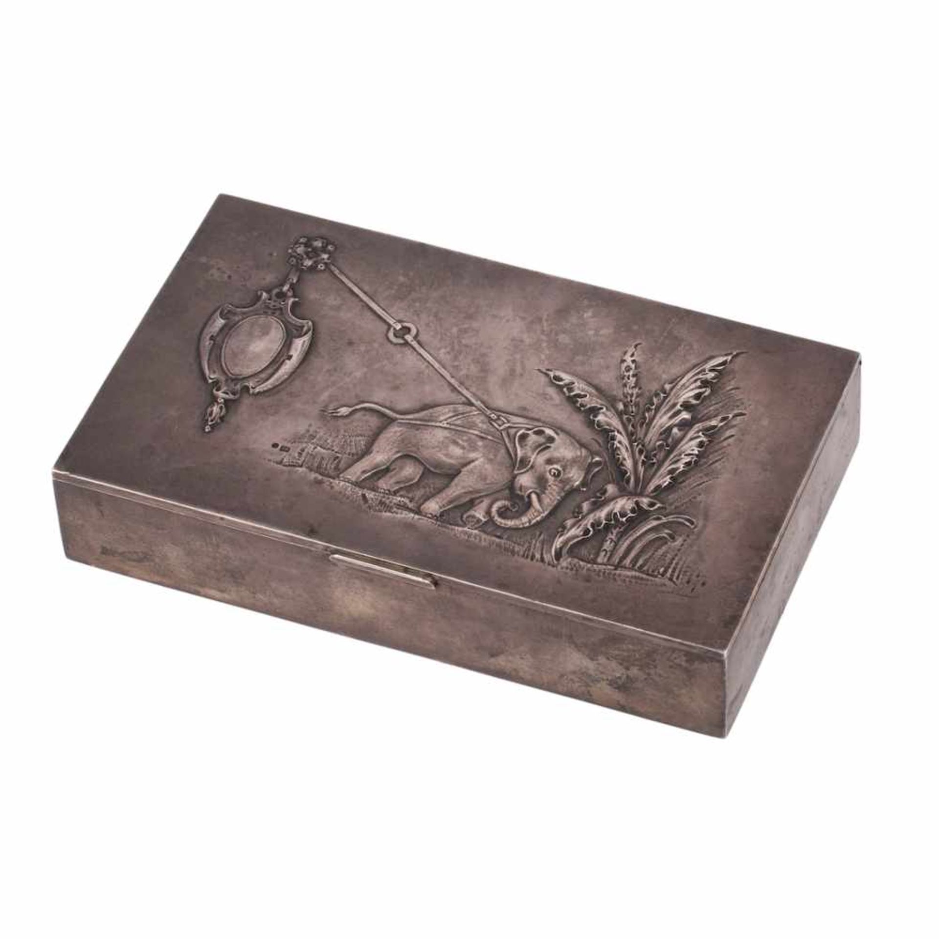 An elegant Russian silver cigar box "Elephant"