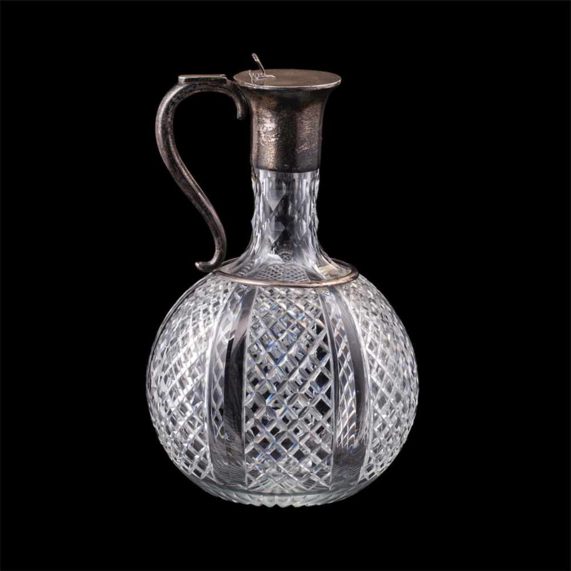 A Russian Art Nouveau decanter K.Linke