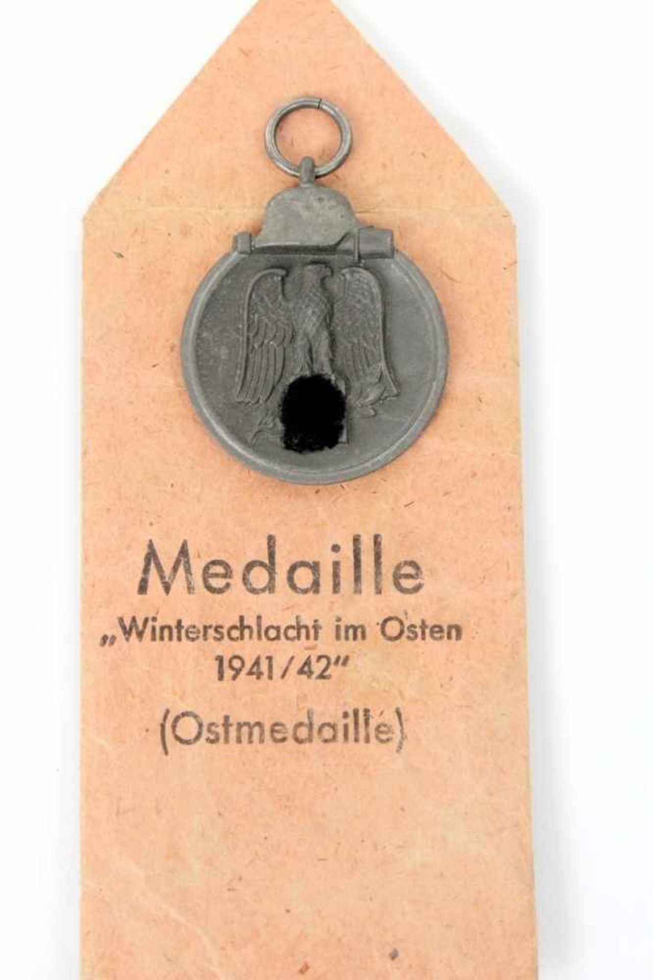 WW II Medaille "Winterschlacht im Osten 1941/42" mit Papieren - Image 2 of 4