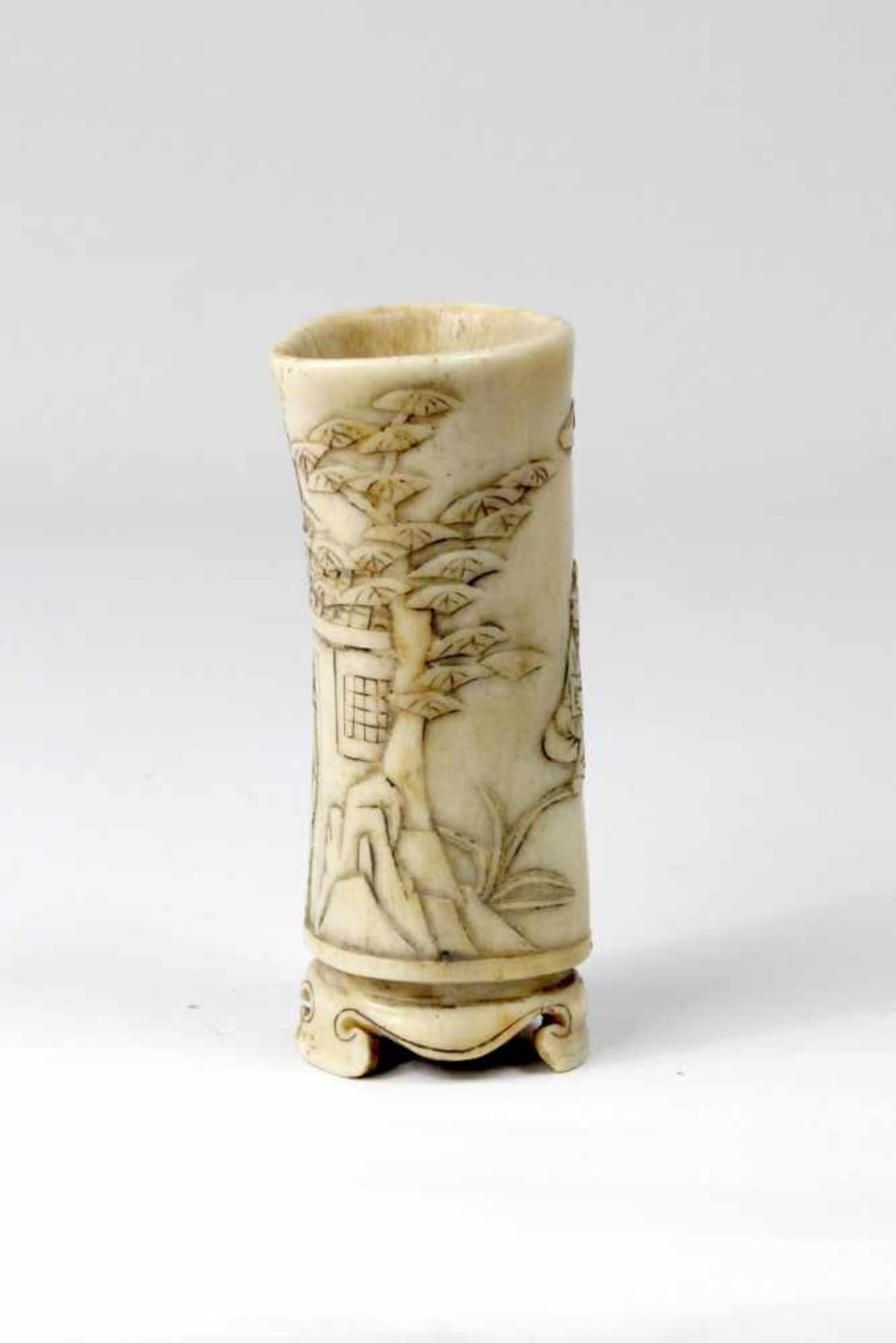 China geschnitzter Hornbecher Qing Dynastie - Bild 3 aus 4