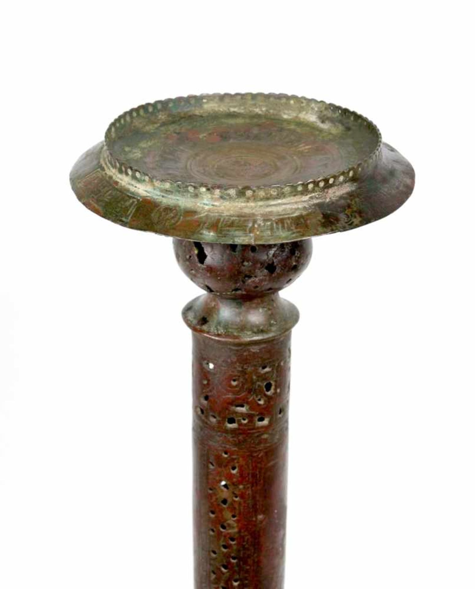 Seljukischer dreiteiliger Weihrauchbrenner aus Kupferbronze 12.Jhdt - Bild 6 aus 13