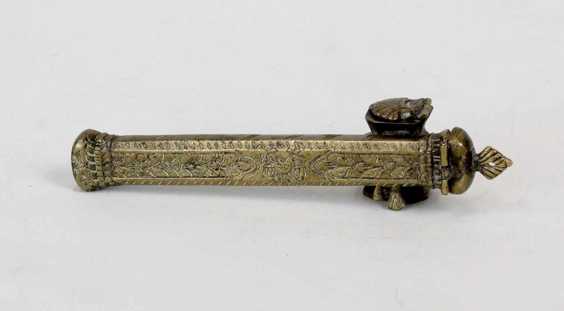 Osmanisches Bronze Reiseschreibzeug für Damen 18./19.Jhdt.< - Bild 2 aus 3