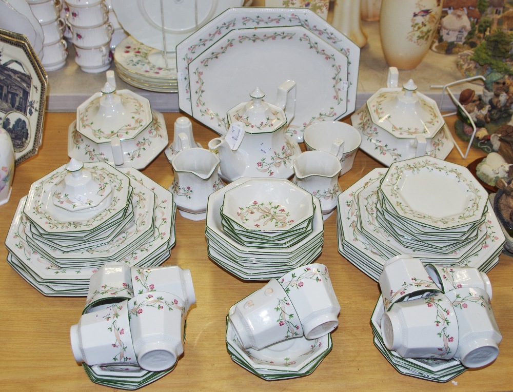 A Johnson Brothers Eternal Beau pattern part dinner and tea service, including teapot, cups,