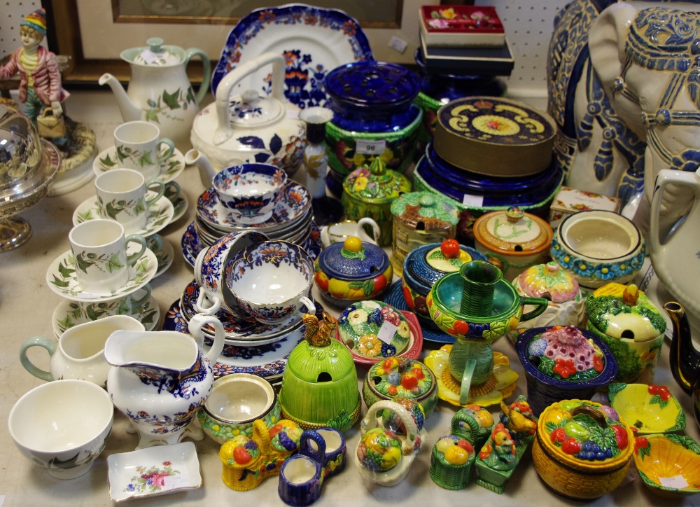 A Wedgwood Hereford pattern coffee service comprising coffee pot, coffe cans & saucers,