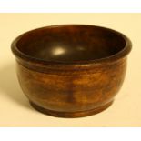 Treen - a 19th century sycathoa bowl, 12.