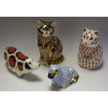 Ceramics - a Royal Crown Derby paperweight, farmyard pig; others, seated cat,
