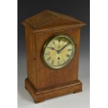 Military Aviation - an early 20th century oak RAF officer's mess mantel clock, 12.