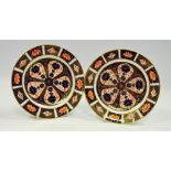 A pair of Royal Crown Derby 1128 pattern side plates