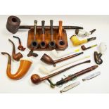 Various early 20th century pipes, including church warden pipes, Continental,