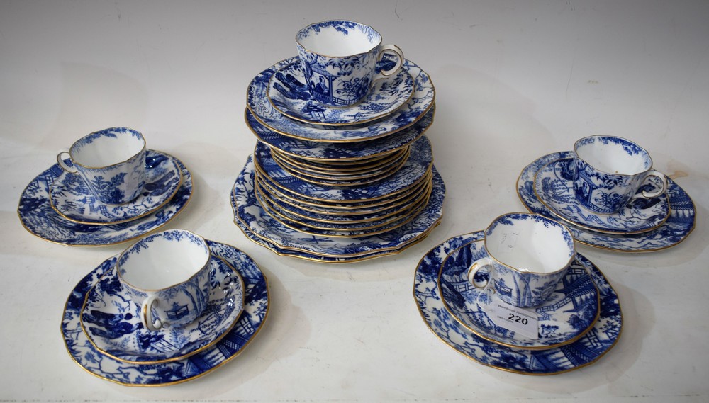 A Royal Crown Derby Mikado pattern part tea set, comprising cups, saucers,