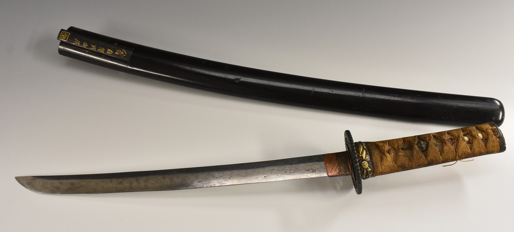 A Japanese wakizashi, 31.