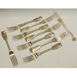 A set of eight Victorian fiddle back dessert forks, Holland, Aldwinckle & Slater, London, 1895 457.