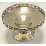 A George V silver pedestal sweetmeat dish, Mappin & Webb,