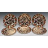 A set of six Royal Crown Derby 1128 pattern wavy edge plates, 21cm diam,