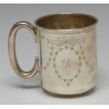 An Edwardian silver mug,