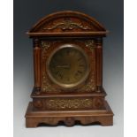 A late 19th century walnut bracket clock, 12.