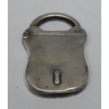 A 20th century silver novelty vesta, in the form of a padlock, 5cm high,