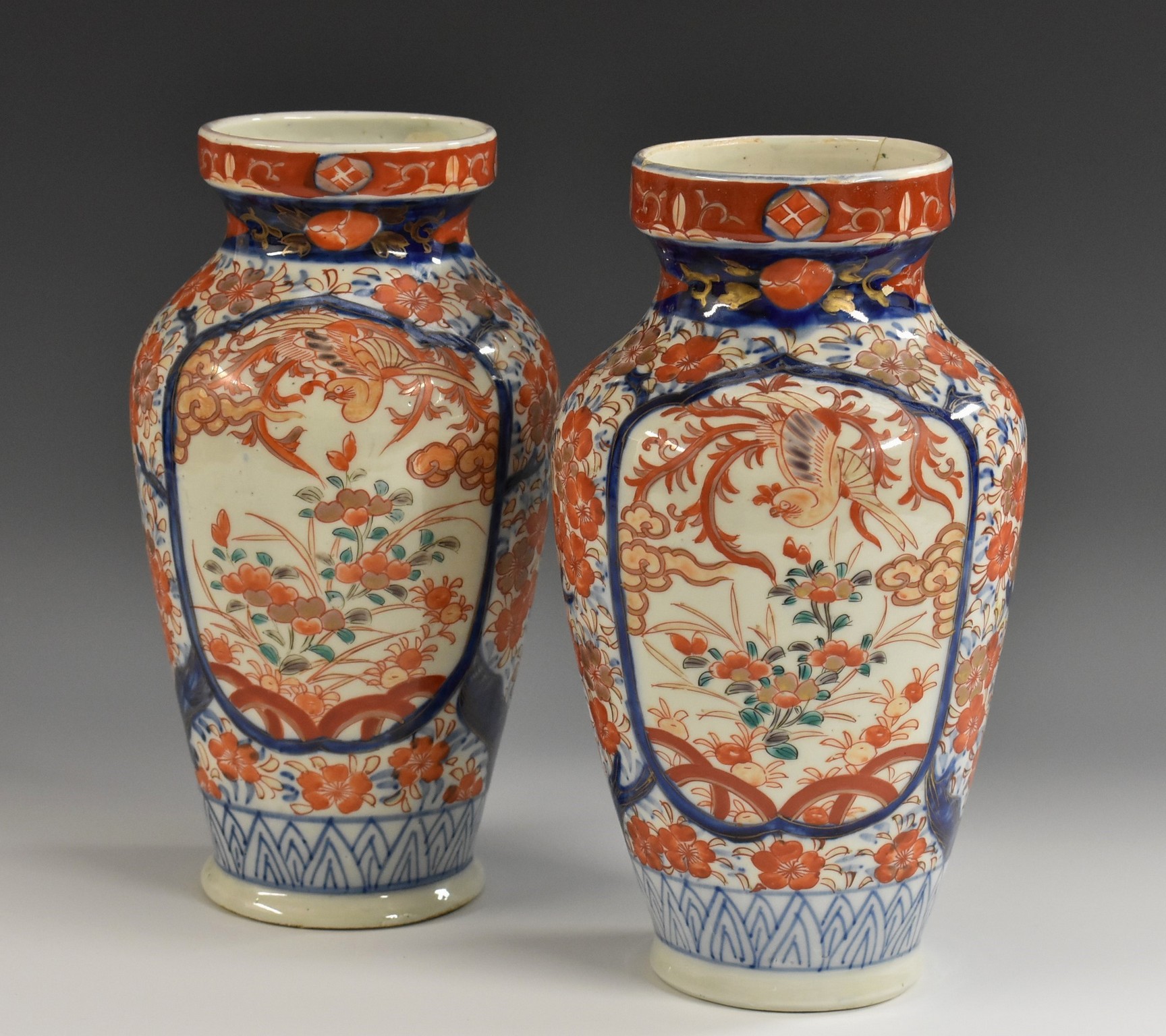 A pair of late 19th century Japanese Imari chargers, - Image 2 of 2